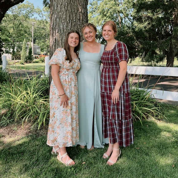 Meet your Posher, Sara - Picture 6 of 7